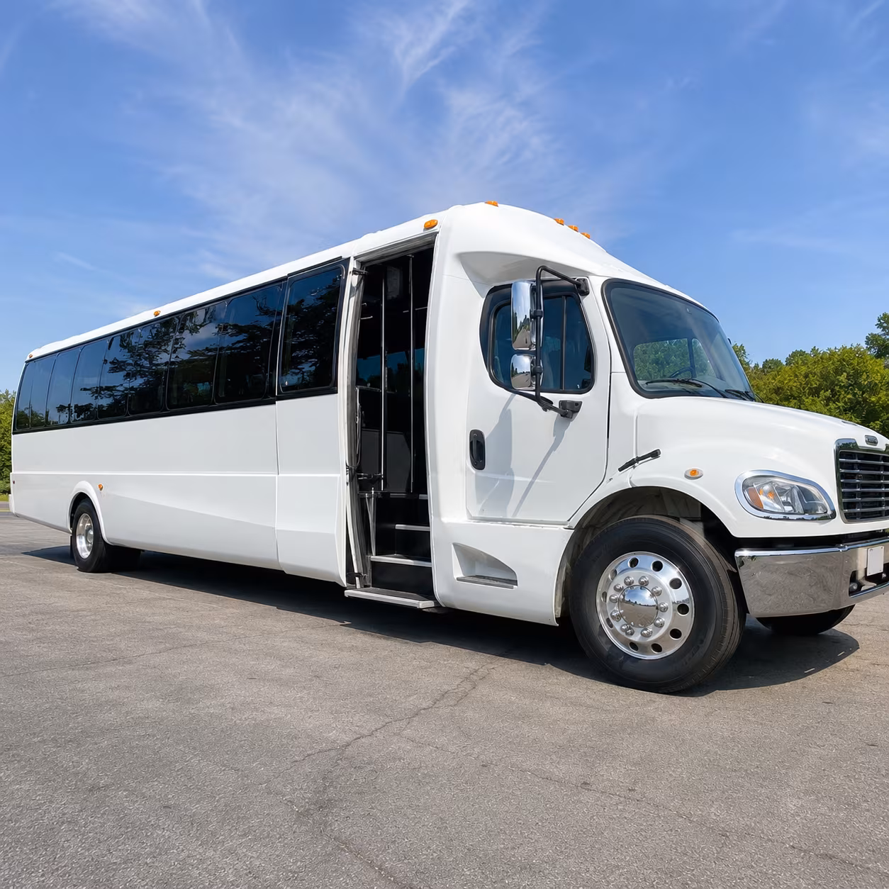 alabama game day buses for bryant denny stadium and the strip