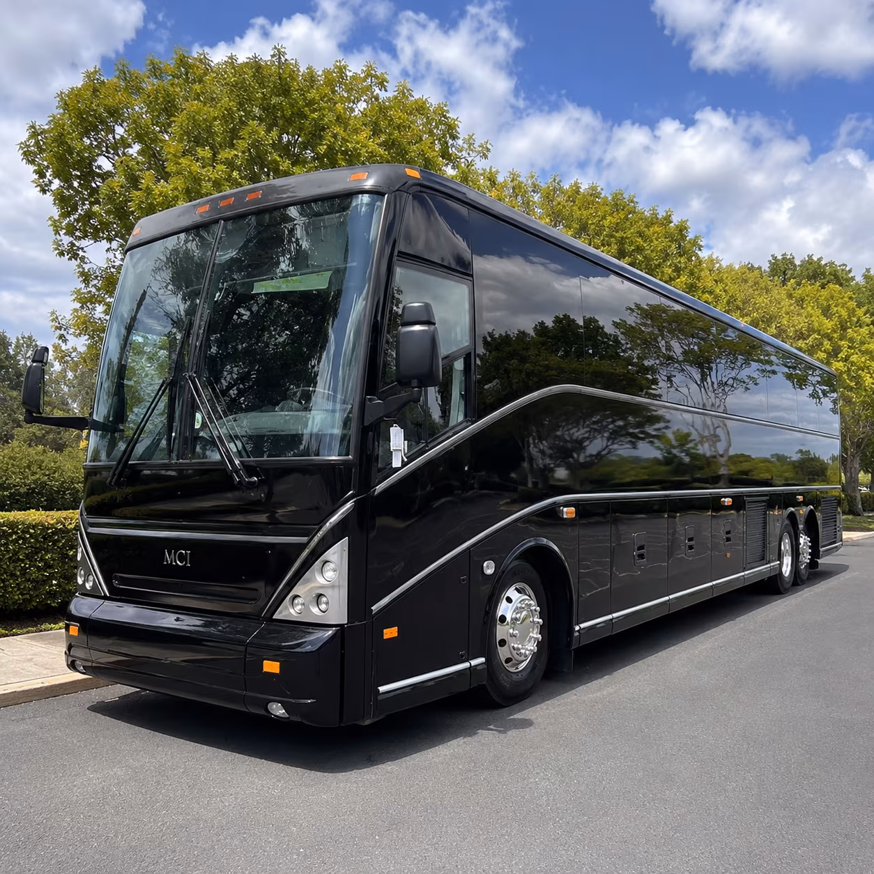 charter bus rentals for tuscaloosa area federal agencies