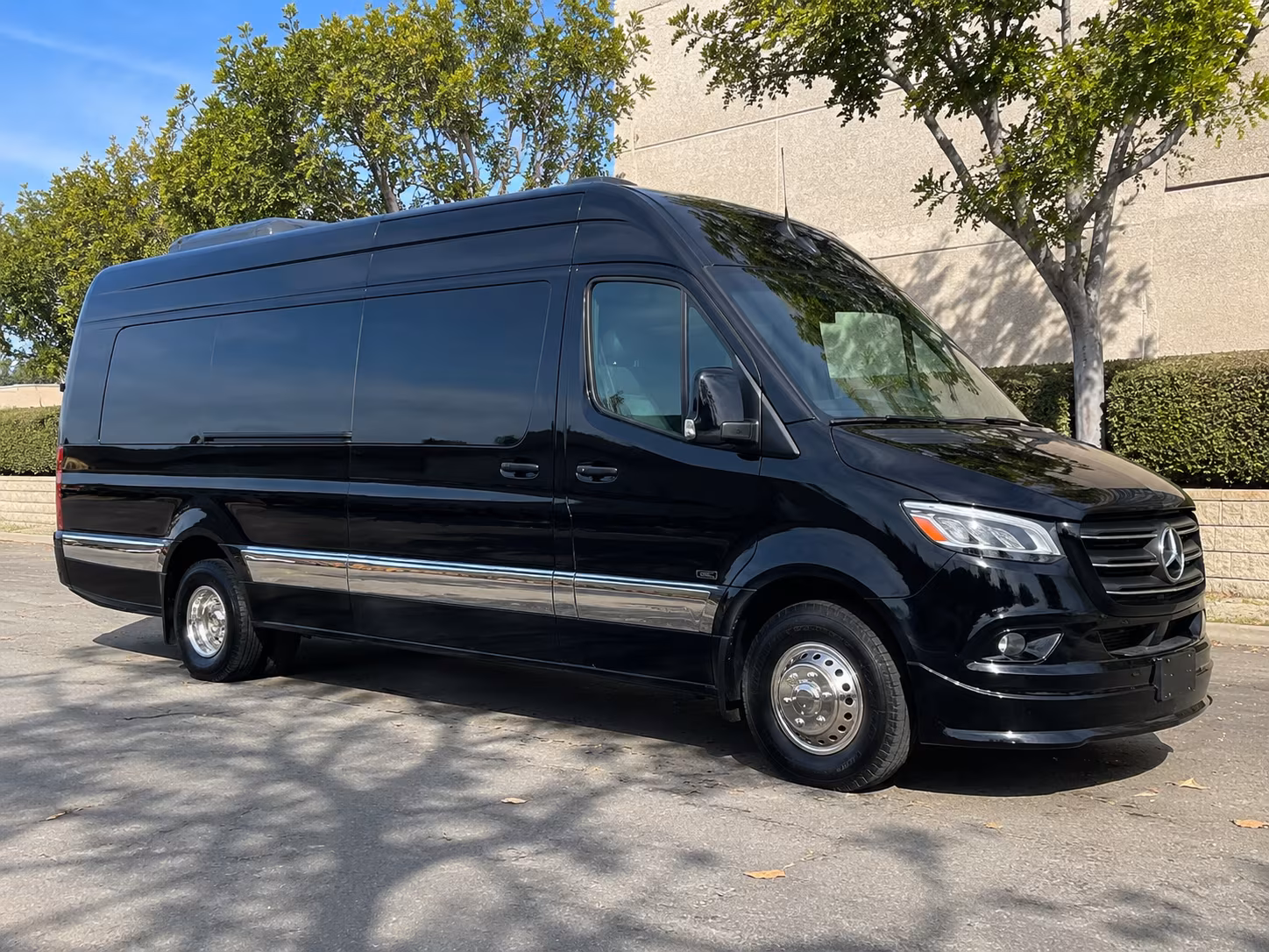 tuscaloosa prom transportation onboard seating